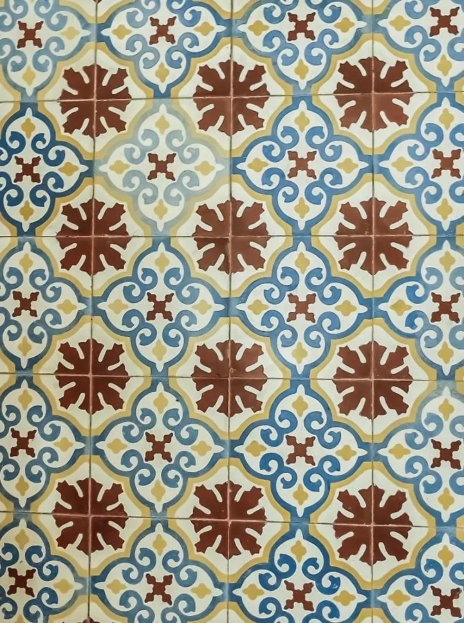 Villa Regionalista Principios Siglo XX 1919 -Pedregalejo-Banos Del Carmen-A Unos Metros Del Mar!!! Piscina Climatizada Bajo Peticion Málaga