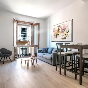 Pineapple Trinidad Grund Soho Apartment