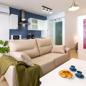 malagueta-freshapartments-by-bossh-apartments.es-andalucia.com/