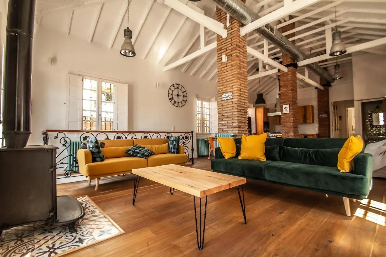 Villa Regionalista 1919: Seaside Retreat with Heated Pool Malaga Spain